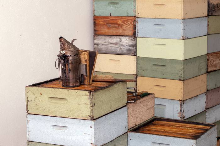 Хранение инвентаря ульев зимой, фото фотография пчеловодство